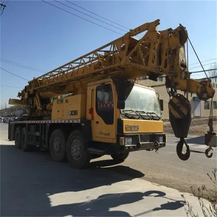 资溪县吊车吊挖机的正确办法